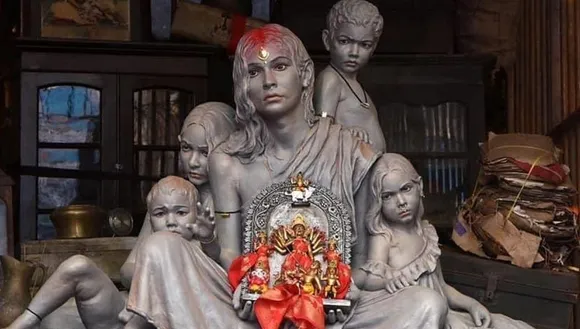 Sculptor Made Painful Idol For Durga Puja Pandal
