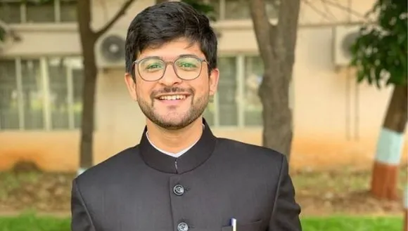 UPSC टॉपर से जानिए तैयारी का तरीका, करें सही टाइम मैनेजमेंट और स्टडी प्लान