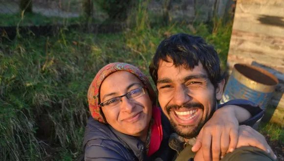 iit couple mud house