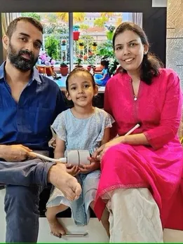 Santosh-and-Deepika-Shet-with-th