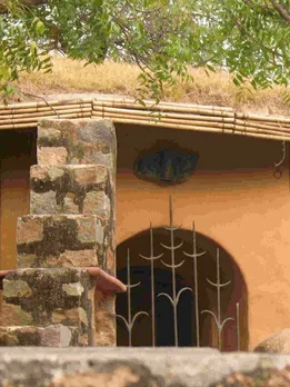 The-Mud-House-Kachi-Kothi-Kamath
