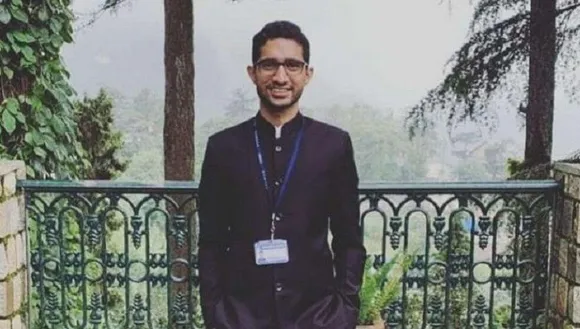 परीक्षा से पहले पिता व भाई को खोया, हिम्मत और लगन से हिमांशु नागपाल 22 की उम्र में बने IAS