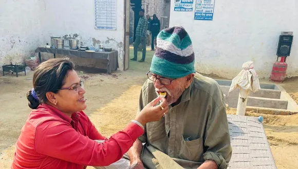 1000+ बेसहारा बीमार लोगों का इलाज करके अपनों से मिलवा चुकी हैं, राजस्थान की यह नर्स