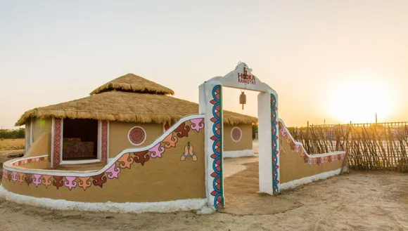 Rann Of Kutch का यह मिट्टी से बना होमस्टे देता है एकदम देसी अनुभव
