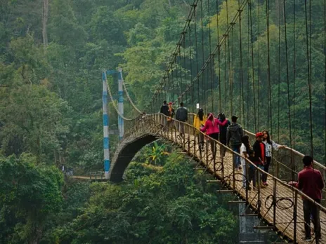 अगस्त के महीने में घूमने के लिए ये हैं सबसे बढ़िया जगहें 