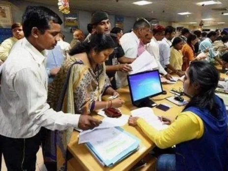 FD पर ये बैंक दे रहे बंपर ब्याज, जानें पूरी डिटेल 