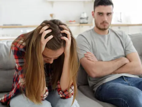 Relationship : नए रिलेशनशिप में भूलकर भी न करें ये गलती 