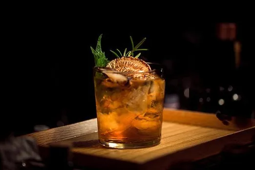 In a few months, the winter season will start and people like to drink RUM in winter. Today we are going to tell you about some such Indian rums in front of which even foreign alcohol fails.