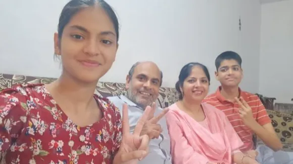 CBSE Class 10 Topper 20 Hour Study Routine Stuns InternetCBSE Class 10 Topper 20 Hour Study Routine Stuns Internet