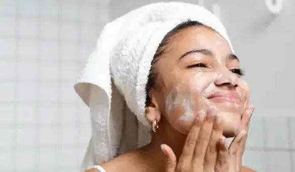 Removing Black Heads(Navbharat times) 