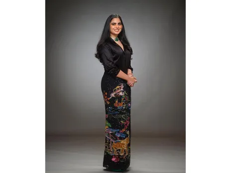 Isha Ambani (Jio Plaza)