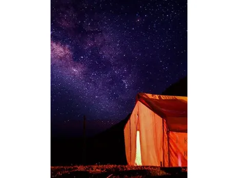Stargazing (Holyday.monk)