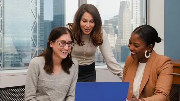 Financial women wealth 