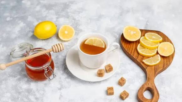 Honey (freepik).png