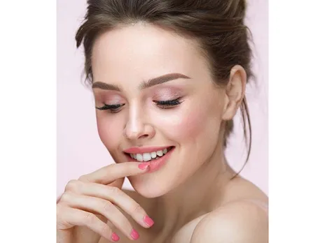 How to get soft and pink lips naturally