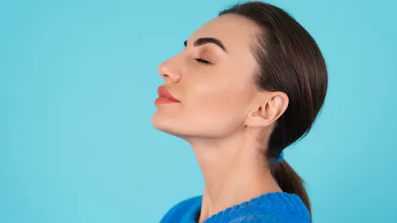 double chin (freepik)