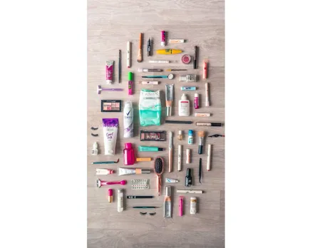 Makeup (Pexels).png 