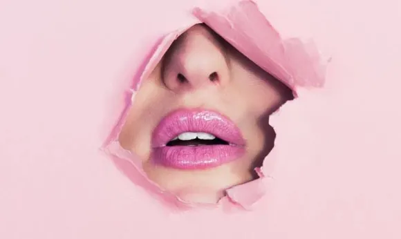 Pink lips 