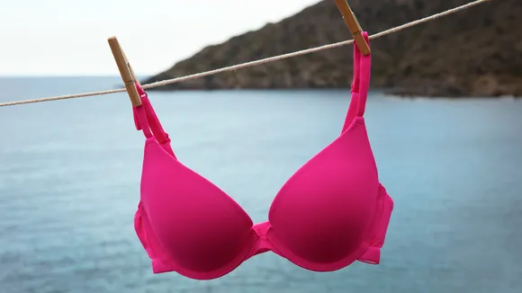 myths about bra (freepik)