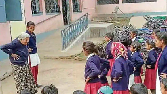 जानिए 81 वर्षीय फिजिकल ट्रेनर ईशा घोष एक प्रेरणा क्यों है