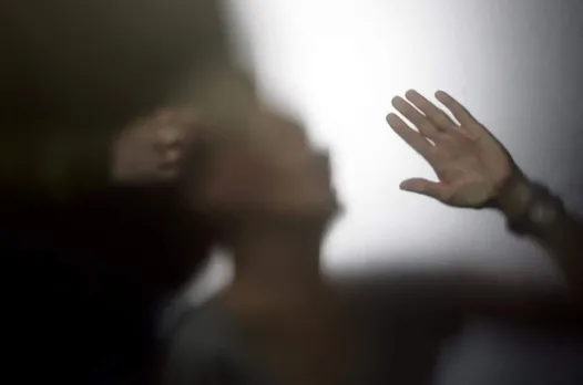 'एक ही तो थप्पड़ है, एडजस्ट कर लो': डोमेस्टिक वायलेंस में कोई एडजस्टमेंट न करें