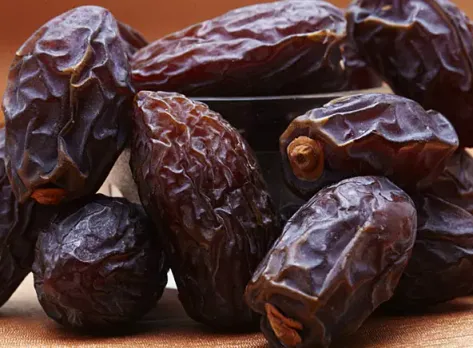 Dates: जानिए खजूर के ये 5 हेल्थ फायदें