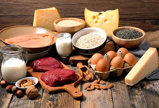 Food To Avoid During Periods: पीरियड्स में कौन सी चीजें हो सकती है नुकसानदायक 