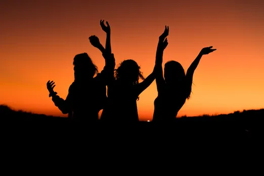 Why Female Best Friend Is Important? फीमेल बेस्ट फ्रेंड का सपोर्ट महिलाओं के लिए होता है बेस्ट सपोर्ट
