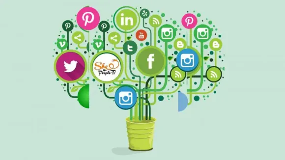 Social Media हमारे लिए वरदान है या अभिशाप?
