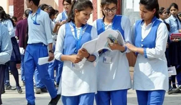 Gender Neutral Uniform: कोच्चि स्कूल ने छात्रों के लिए जेंडर-न्यूट्रल वर्दी अपनाई, क्या यह सभी स्कूलों में लागू होना चाहिए 