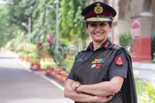 माधुरी कानितकर बनी भारत की तीसरी लेफ्टिनेंट जनरल