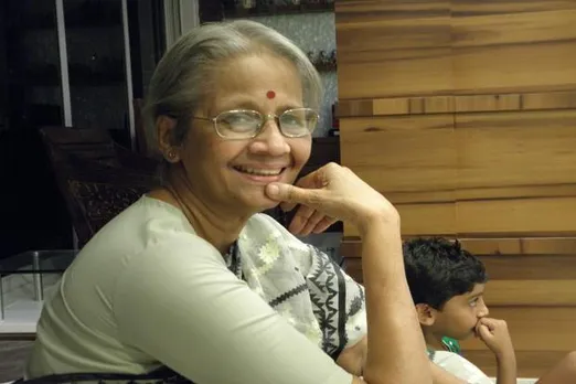 लेखक शांता गोखले को लाइफटाइम अचीवमेंट अवार्ड से सम्मानित किया गया