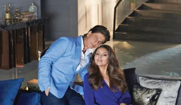 NCB Reaches Shahrukh's House Mannat: NCB ने शाहरुख़ खान के घर मन्नत पर रैड मारी, अनन्या पांडेय के घर भी पहुंची NCB