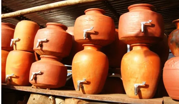 Matka Water Benefits: मिट्टी के घड़े में पानी पीने के फायदे