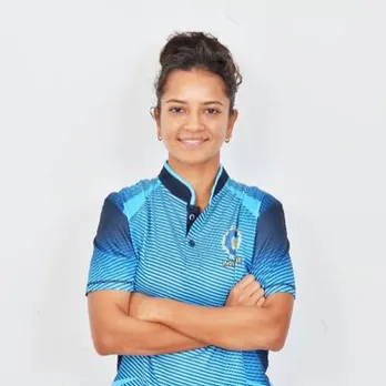 कोई गुड़िया नहीं, केवल बल्ला और गेंद ही मेरी चाहत है क्रिकेटर तमन्ना निगम कहती हैं