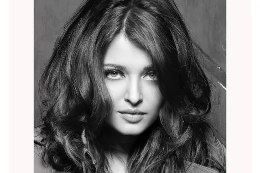 डब्बू रतनानी के 2021 कैलेंडर शॉट में कहर ढा रही है ऐश्वर्या राय बच्चन, यहा देखे फोटो