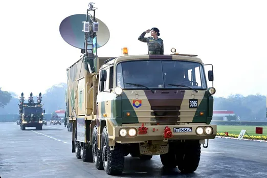 मिलिए गणतंत्र दिवस परेड की शान मेजर शीना नय्यर से