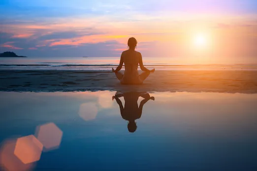 5 Ways To Calm Your Mind: क्या आप भी हमेशा बहुत परेशान रहते हैं?