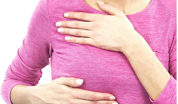 Exercises To Reduce Breast Size: अपना ब्रैस्ट साइज कम करने के लिए करें यह 6 एक्सर्साइज़ेस