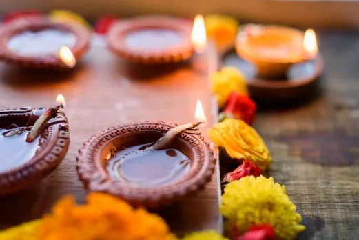 जानिये छोटी दिवाली के पीछे की कथा और पूजा - अर्चना के बारे में