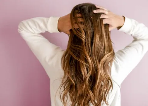Losing Weight Cause Hair Fall? क्या वजन कम करने से बाल झड़ सकते हैं? आइए जानते है