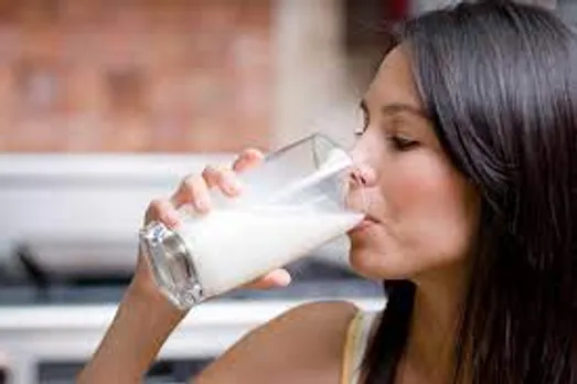 प्रेगनेंसी में दूध पीने के फायदे Milk benefits during pregnancy