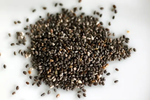 चिया सीड्स (Chia Seeds) खाने के 6 फ़ायदे