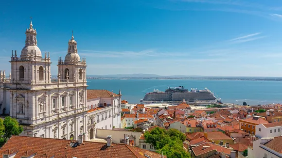ncl viva aerial lisbon 819