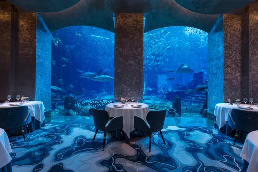 atlantisthepalm-ossiano-aquariumtable