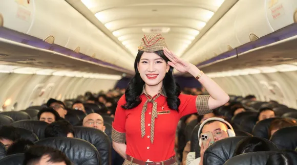 Vietjet flight attendant