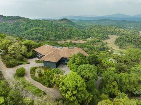 Taj Madikeri - High Res - Facade