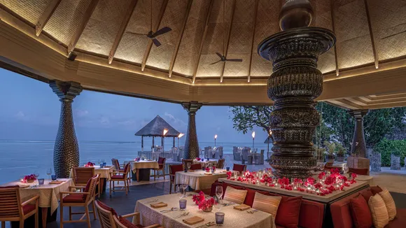 Baraabaru at Four Seasons Resort Maldives at Kuda Huraa