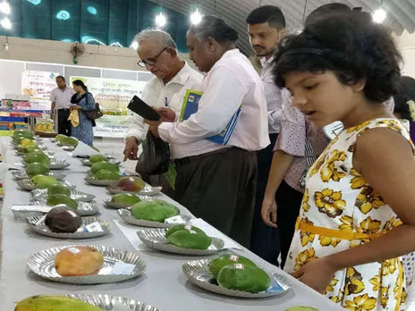 Kokan Bhumi Pratishthan's 'The Mango Fleea' brings 350 farmers from Alphonso growing clusters from Konkan to the malls in Mumbai