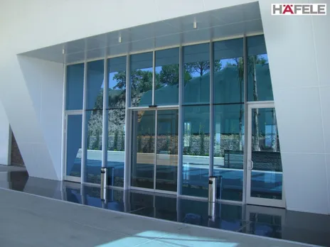 Autotec Automatic Sliding Door by Hafele